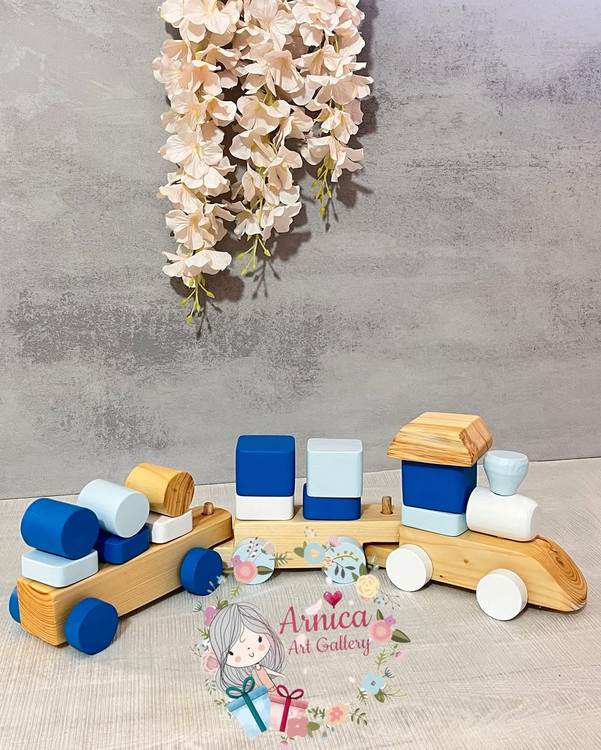 رنگین کمان برج هوش و قطار پسرانه سورمهای چوبی - نمای دیگر - آرنیکا گالری