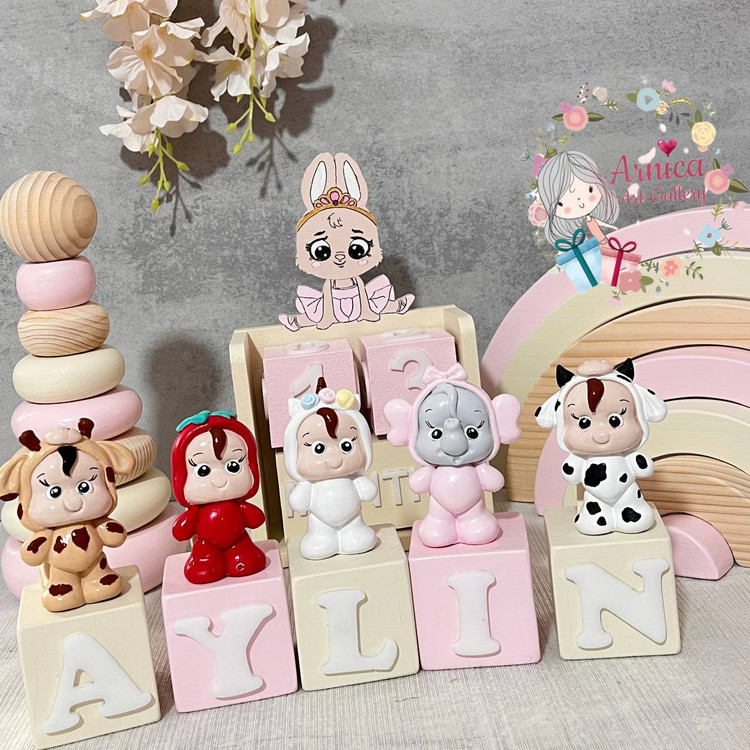 استند اسم حیوانات فضایی کرم صورتی چوبی اتاق کودک - آرنیکا گالری