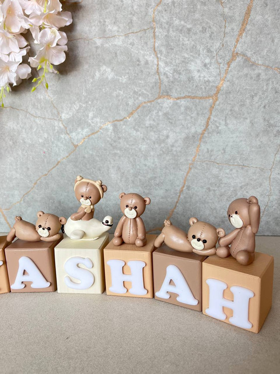 مکعب اسم کودک طرح تدی رنگ نود چوبی - جزئیات - آرنیکا گالری