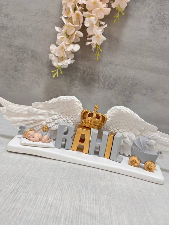 استند اسم کودک مدل بال فرشته - آرنیکا گالری