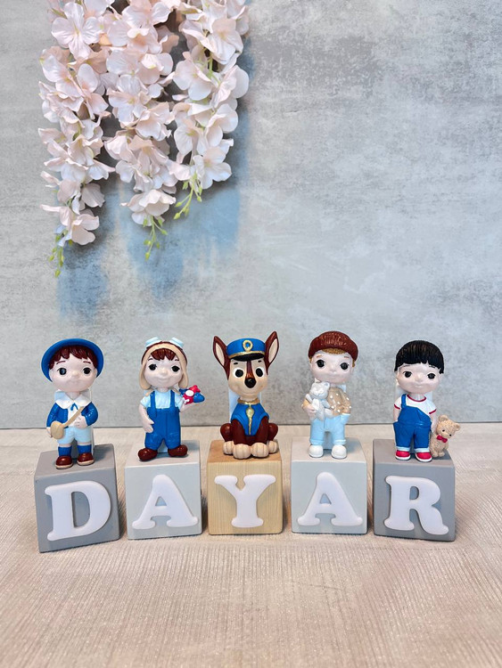 استند اسم مکعبی پسرها و سگ نگهبان - آرنیکا گالری